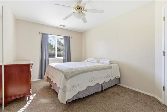 1315 E Vine Court, Visalia, CA 93292