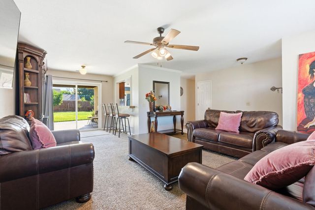 1315 E Vine Court, Visalia, CA 93292