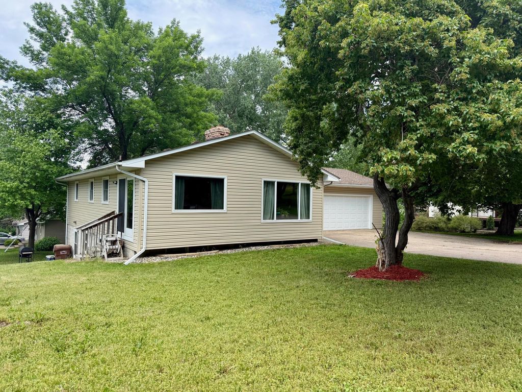 911 2nd Avenue S, Buffalo, MN 55313 — photo 2