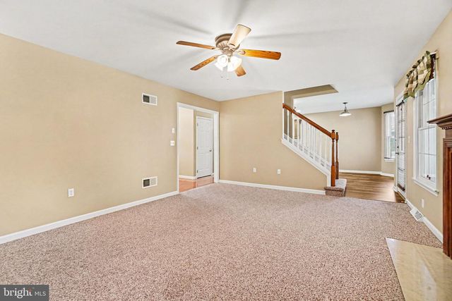 1140 WOODRIDGE DR, Middletown, PA 17057