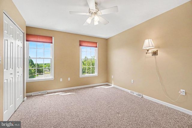 1140 WOODRIDGE DR, Middletown, PA 17057
