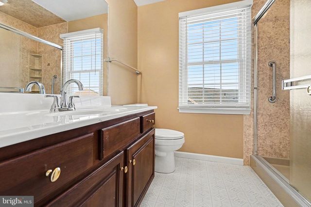 1140 WOODRIDGE DR, Middletown, PA 17057