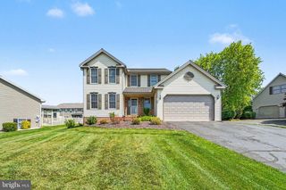 1140 WOODRIDGE DR, Middletown, PA 17057