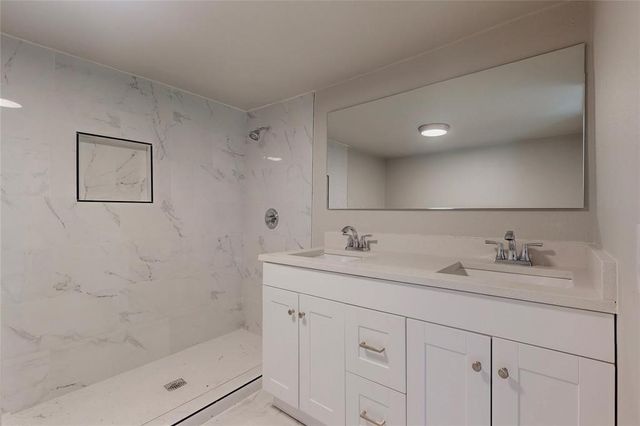 1600 Grinnell Street, Dallas, TX 75216