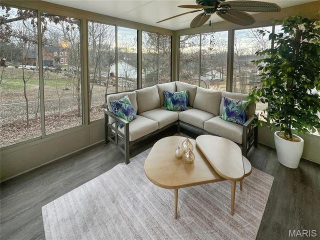 7412 Oakwood South Drive, Cedar Hill, MO 63016