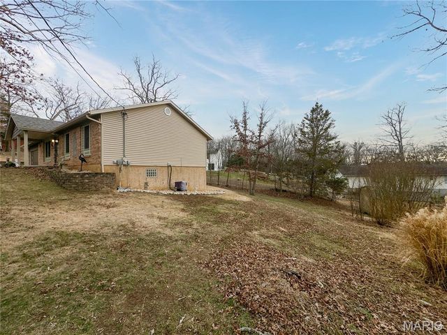 7412 Oakwood South Drive, Cedar Hill, MO 63016