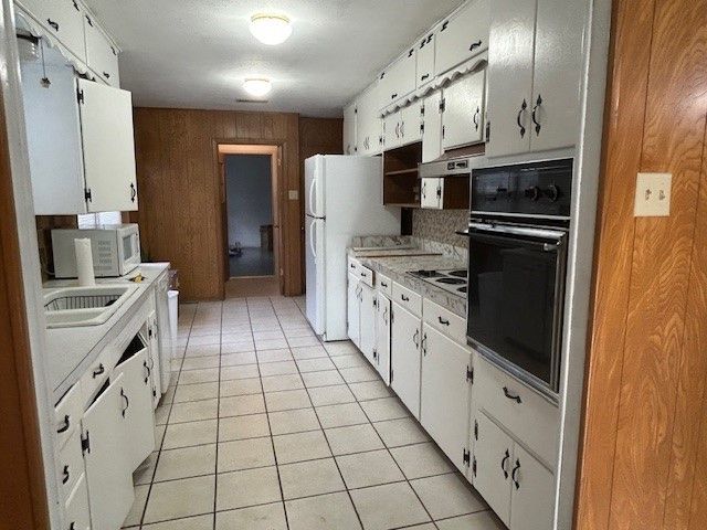216 Opal Street, Saginaw, TX 76179