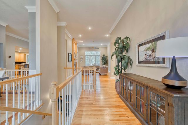 2328 S Celebration Avenue, Springfield, MO 65809