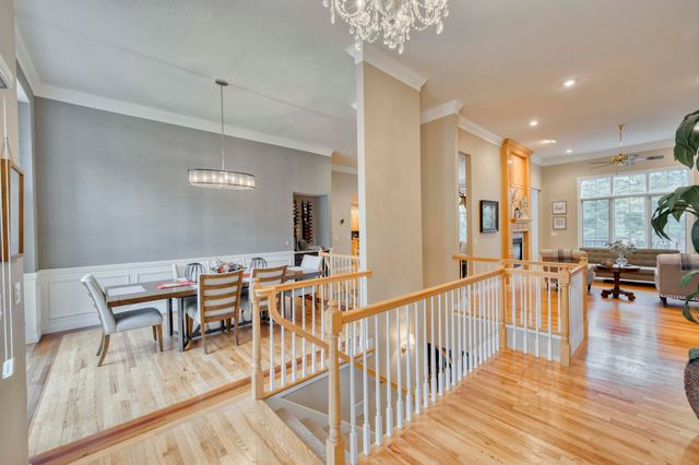 2328 S Celebration Avenue, Springfield, MO 65809