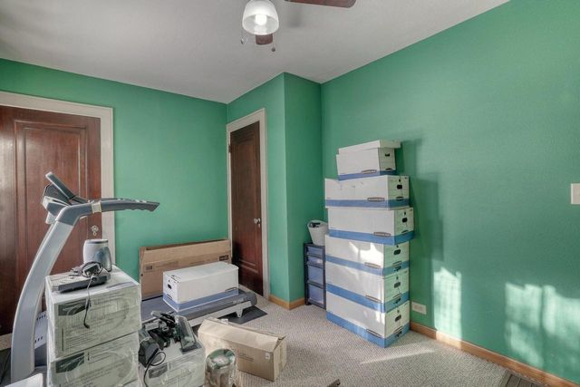 N50W34710 Wisconsin AVENUE, Okauchee, WI 53069