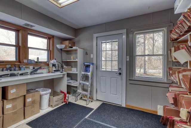N50W34710 Wisconsin AVENUE, Okauchee, WI 53069