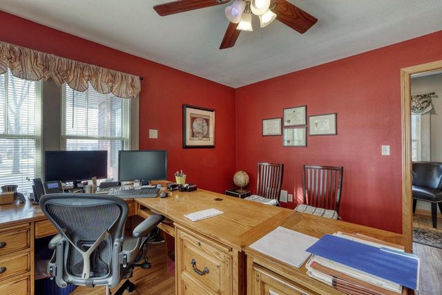 N50W34710 Wisconsin AVENUE, Okauchee, WI 53069