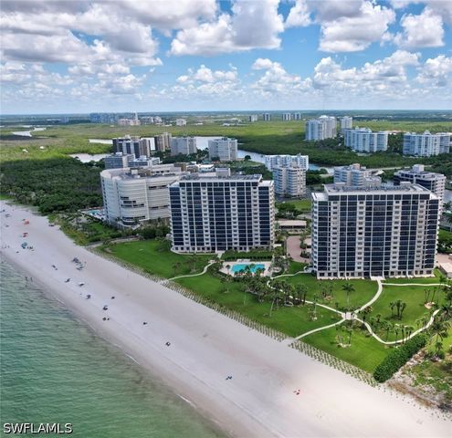 10851 Gulf Shore DR 605, Naples, FL 34108