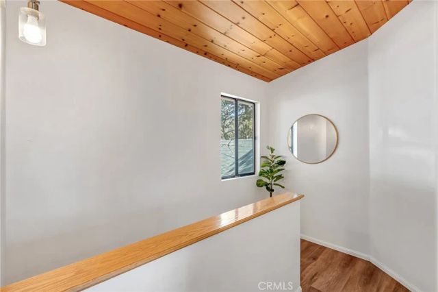 31701 Panorama, Running Springs, CA 92382