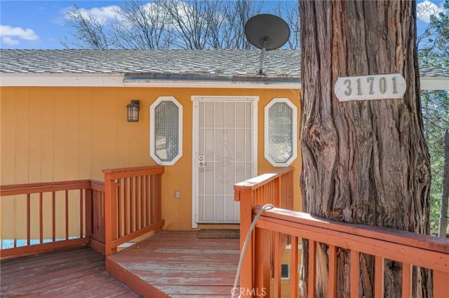 31701 Panorama, Running Springs, CA 92382