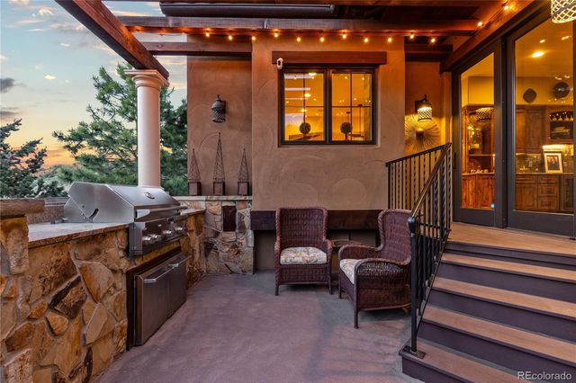 8245 Raphael Lane, Littleton, CO 80125