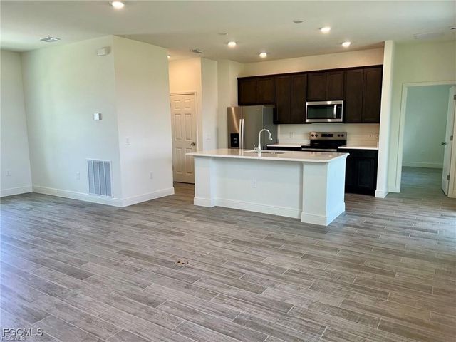 4417 NW 34th ST, Cape Coral, FL 33993