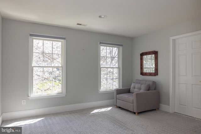 129 BERWICK DR, West Chester, PA 19382