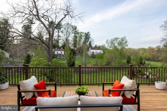 129 BERWICK DR, West Chester, PA 19382