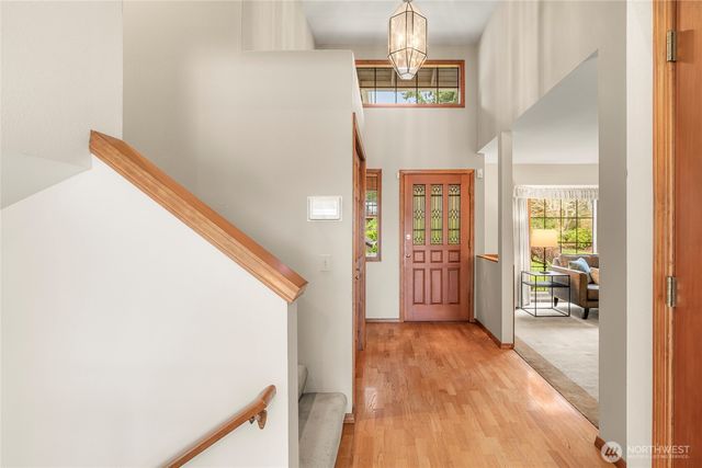 18726 92nd Avenue W, Edmonds, WA 98020