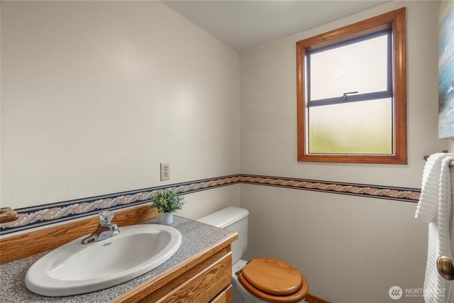 18726 92nd Avenue W, Edmonds, WA 98020