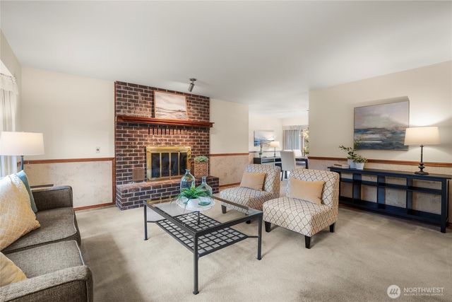 18726 92nd Avenue W, Edmonds, WA 98020