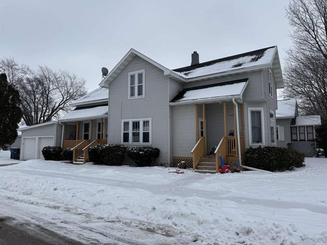 1400 KNAPP STREET, Oshkosh, WI 54902