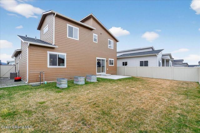 4302 N Donovan LN, Post Falls, ID 83854