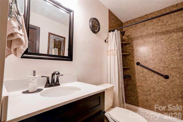 111 Hicks Road, Grover, NC 28073