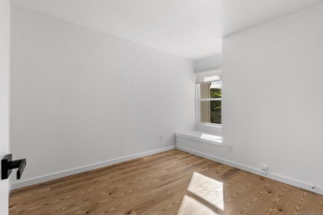 4640 Waverly Rd, Oceanside, CA 92056