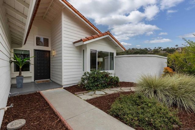 4640 Waverly Rd, Oceanside, CA 92056