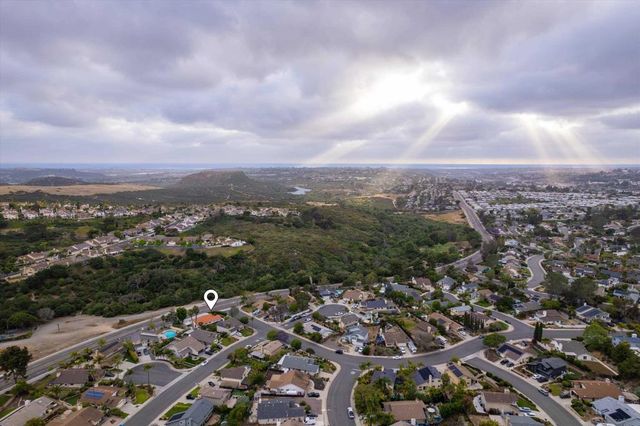4640 Waverly Rd, Oceanside, CA 92056