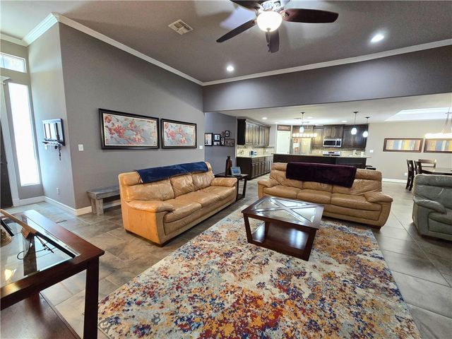 3602 Sapphire Ct, Corpus Christi, TX 78414