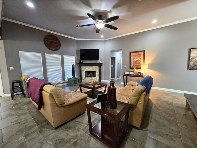 3602 Sapphire Ct, Corpus Christi, TX 78414