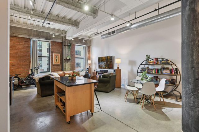 250 Park Avenue 610, Minneapolis, MN 55415