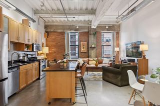 250 Park Avenue 610, Minneapolis, MN 55415