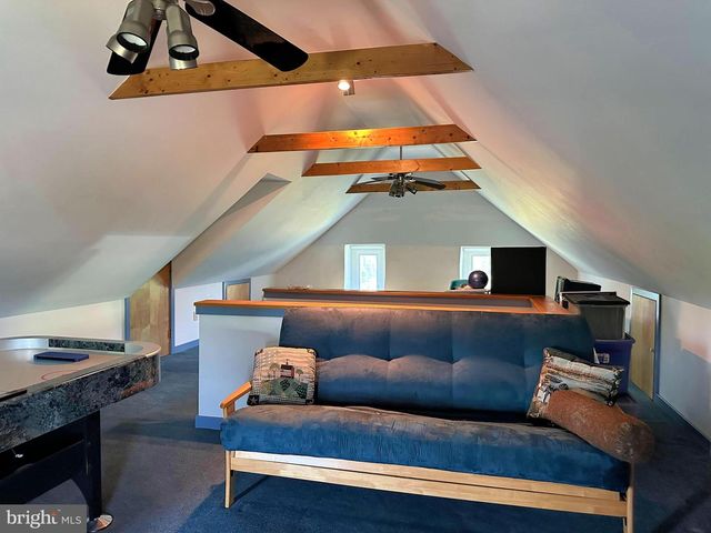 2382 BERGEY RD, Harleysville, PA 19438