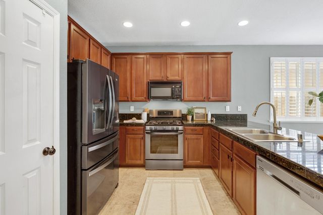 11746 Kouros Way, Rancho Cordova, CA 95742
