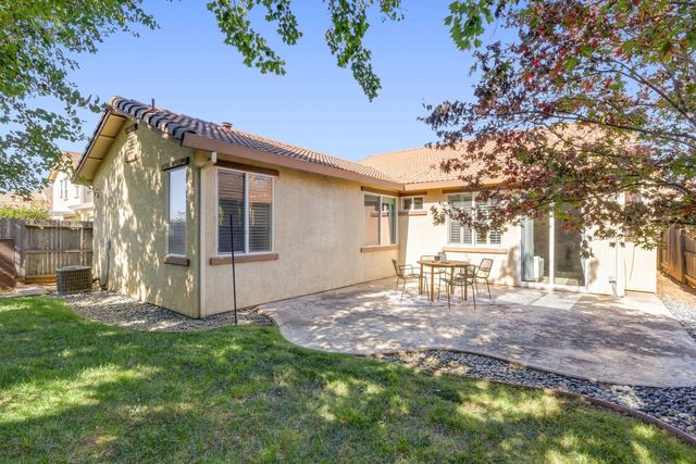 11746 Kouros Way, Rancho Cordova, CA 95742