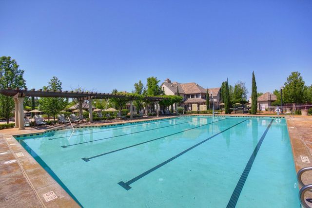 11746 Kouros Way, Rancho Cordova, CA 95742
