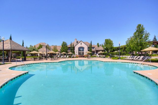 11746 Kouros Way, Rancho Cordova, CA 95742