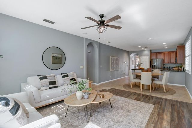 11746 Kouros Way, Rancho Cordova, CA 95742