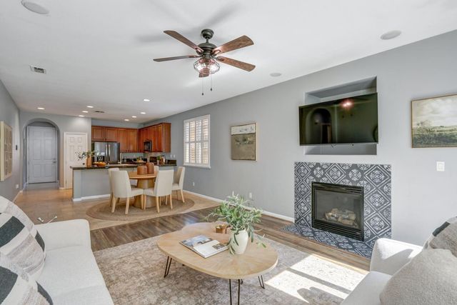 11746 Kouros Way, Rancho Cordova, CA 95742