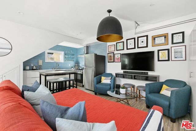 2430 30th Street, Santa Monica, CA 90405