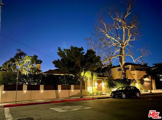 2430 30th Street, Santa Monica, CA 90405