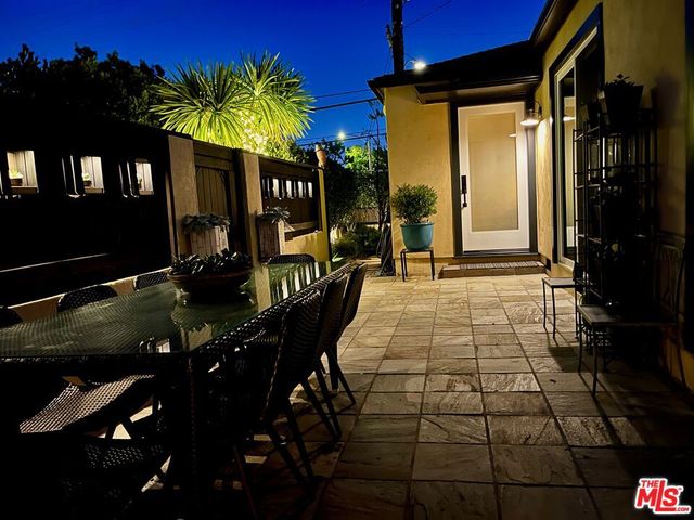 2430 30th Street, Santa Monica, CA 90405