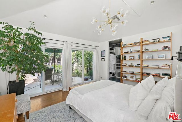 2430 30th Street, Santa Monica, CA 90405