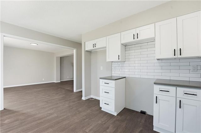 11629-11631 Garnett Street, Overland Park, KS 66210