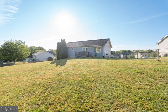 386 PACIFIC BLVD, Hedgesville, WV 25427