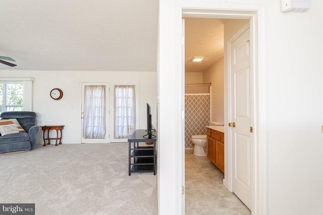 386 PACIFIC BLVD, Hedgesville, WV 25427